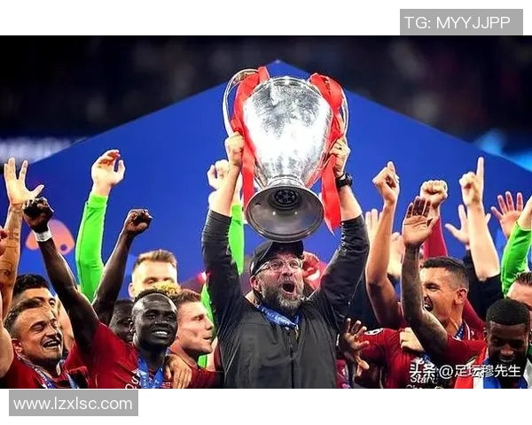 足球明星庆典盛典精彩瞬间回顾与动感瞬间的完美定格